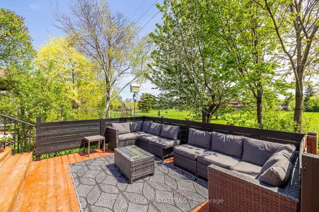 Additional property image - 121 Charlton Blvd