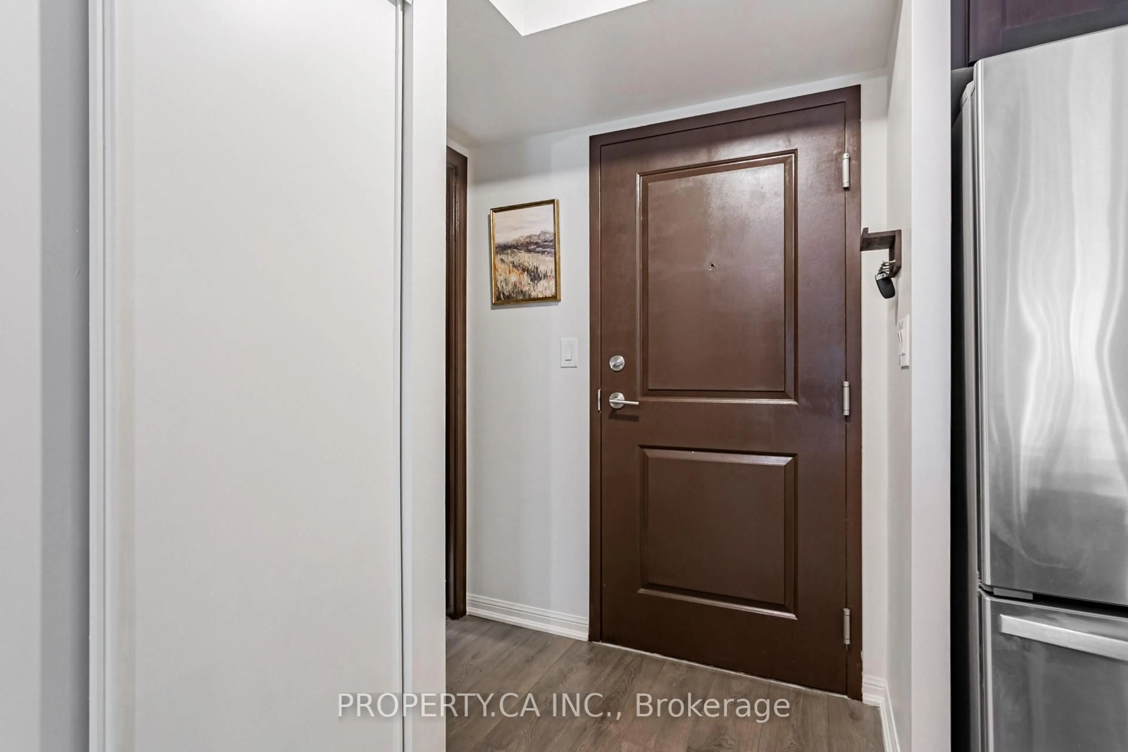 Indoor entryway for 35 Bastion St #1604, Toronto Ontario M5V 0C2