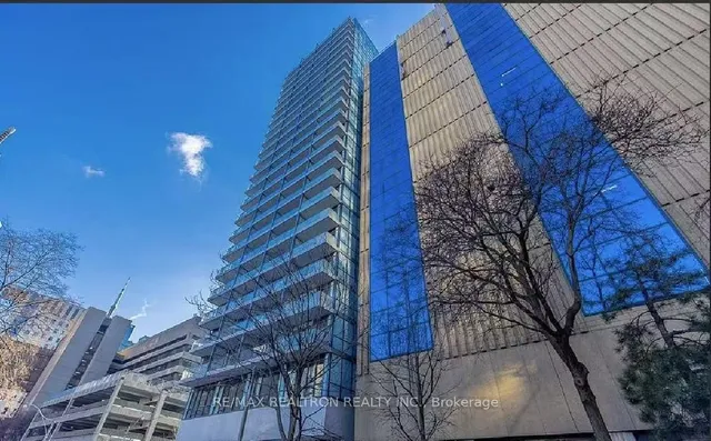 Additional property image - 210 Simcoe St Unit 704