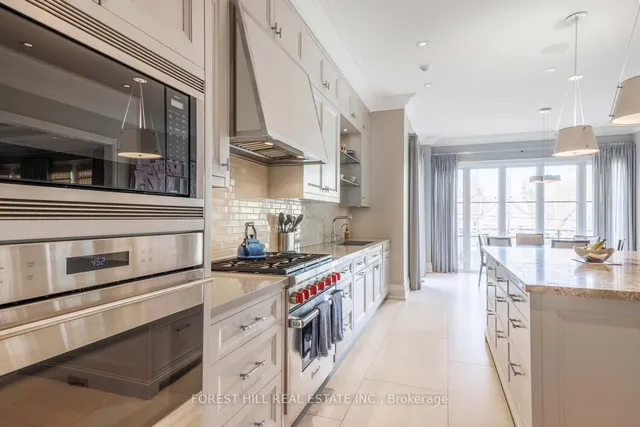 Additional property image - 221 Dunvegan Rd