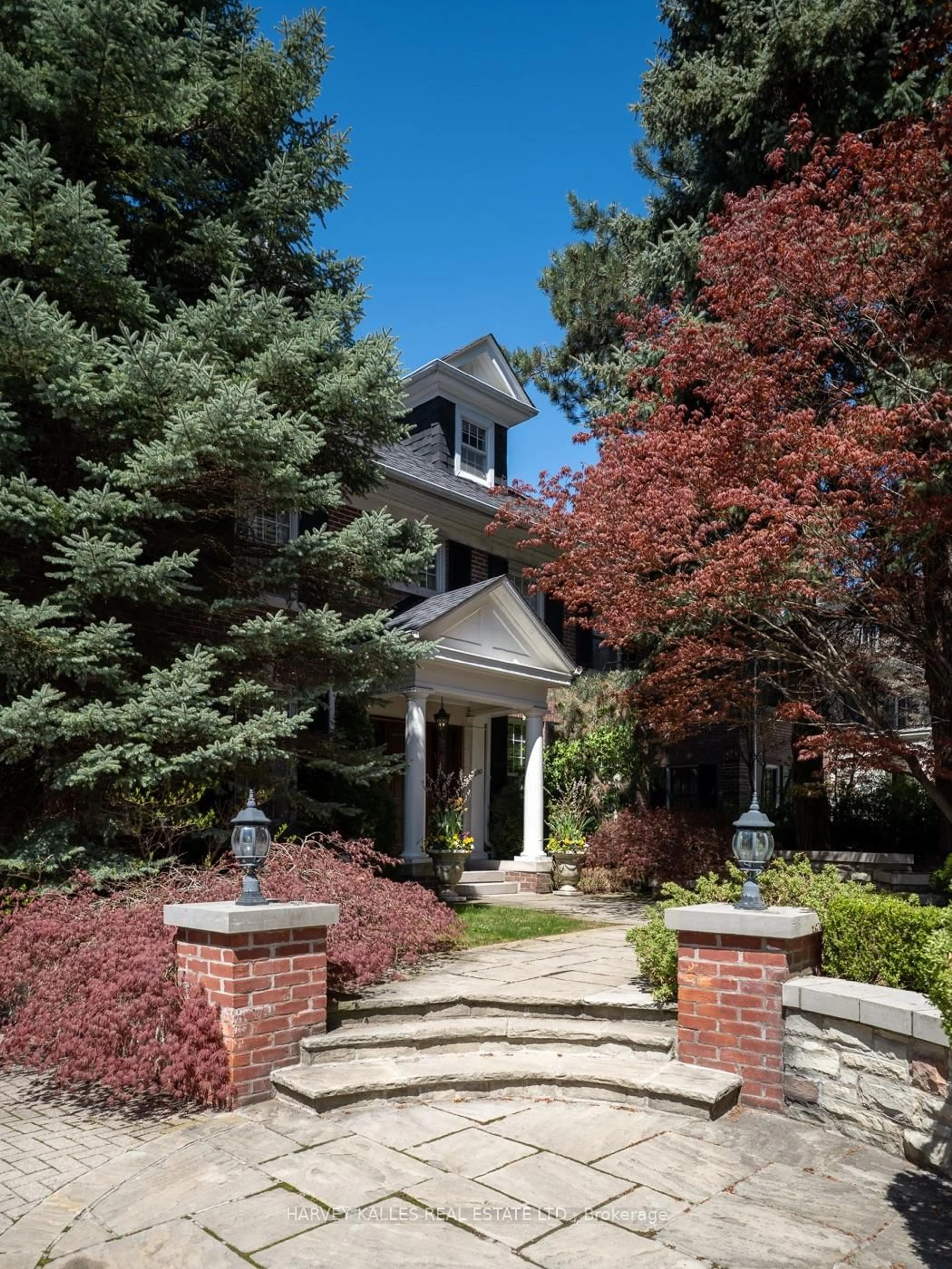 Home with brick exterior material, street for 250 Warren Rd, Toronto Ontario M4V 2S8