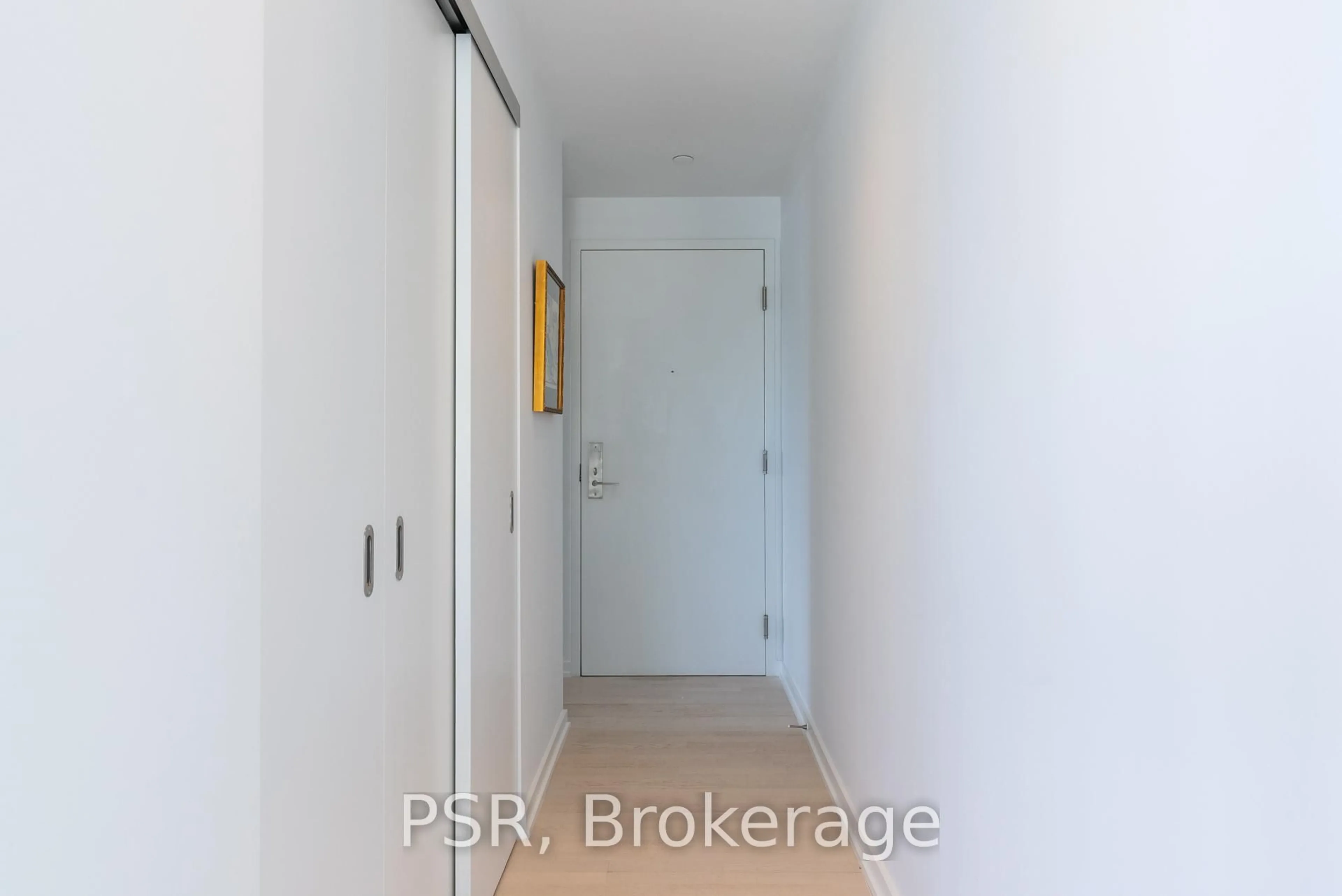 Unknown for 60 Colborne St #1202, Toronto Ontario M5B 2B7