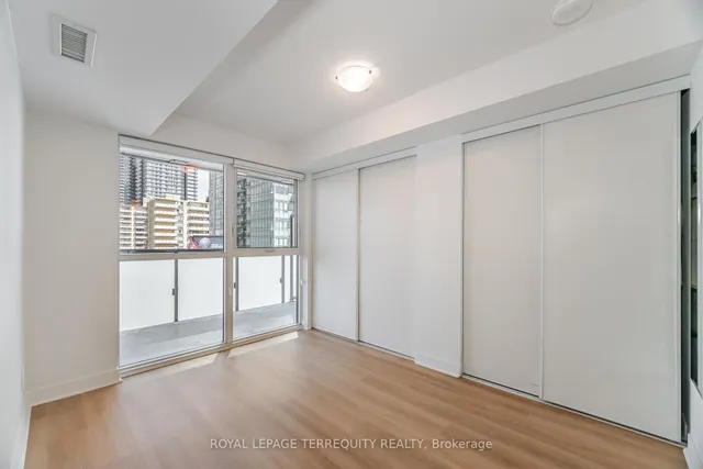 Additional property image - 125 Redpath Ave Unit 405