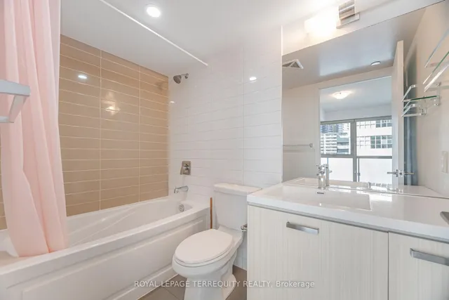 Additional property image - 125 Redpath Ave Unit 405