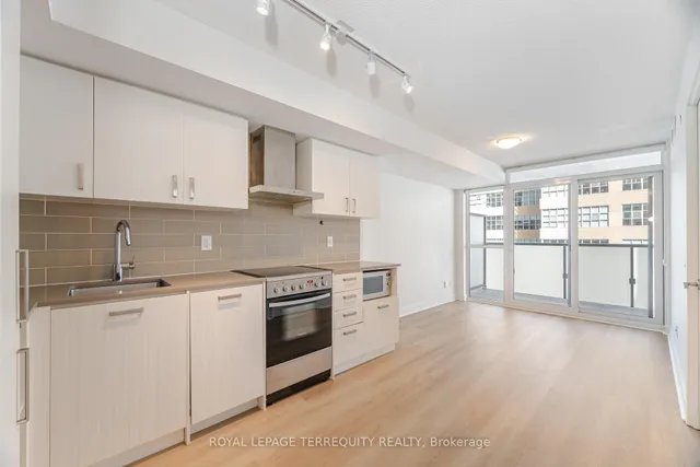 Additional property image - 125 Redpath Ave Unit 405