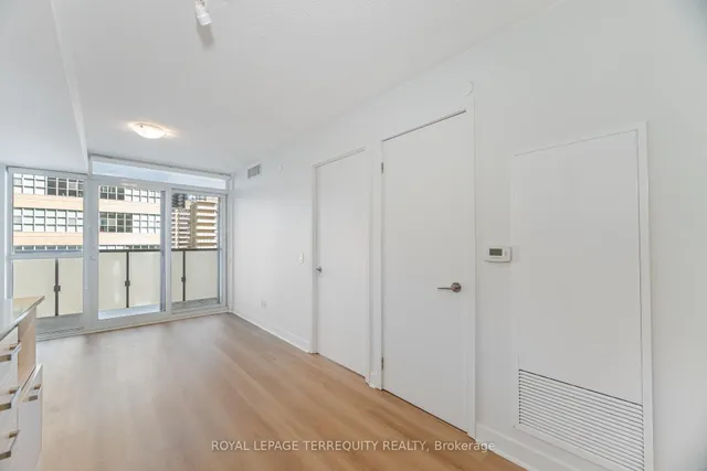 Additional property image - 125 Redpath Ave Unit 405