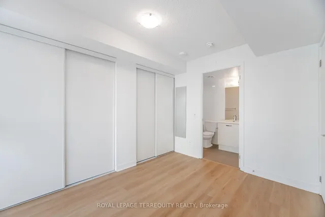 Additional property image - 125 Redpath Ave Unit 405