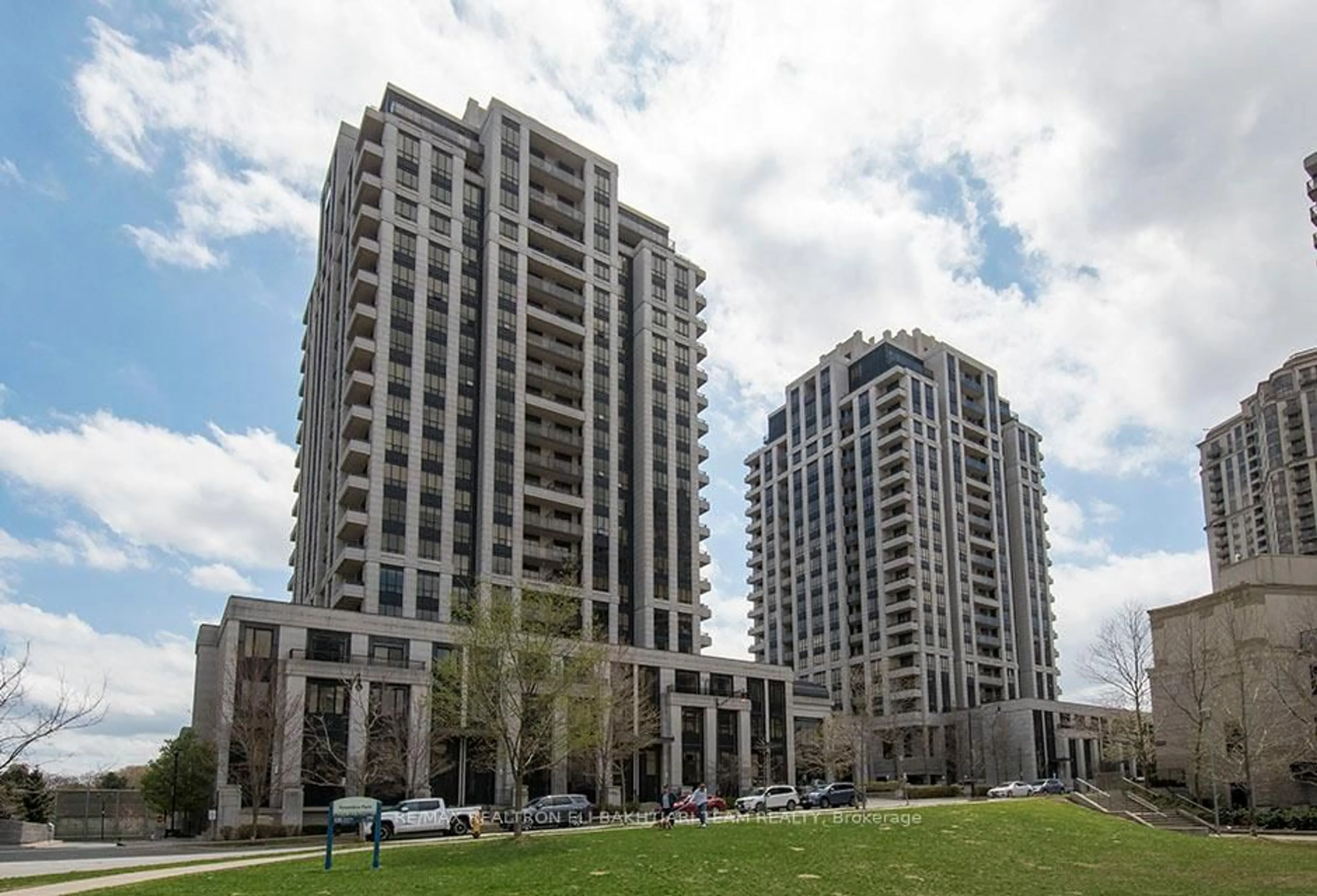 Patio, unknown for 100 Harrison Garden Blvd #612, Toronto Ontario M2N 0C2
