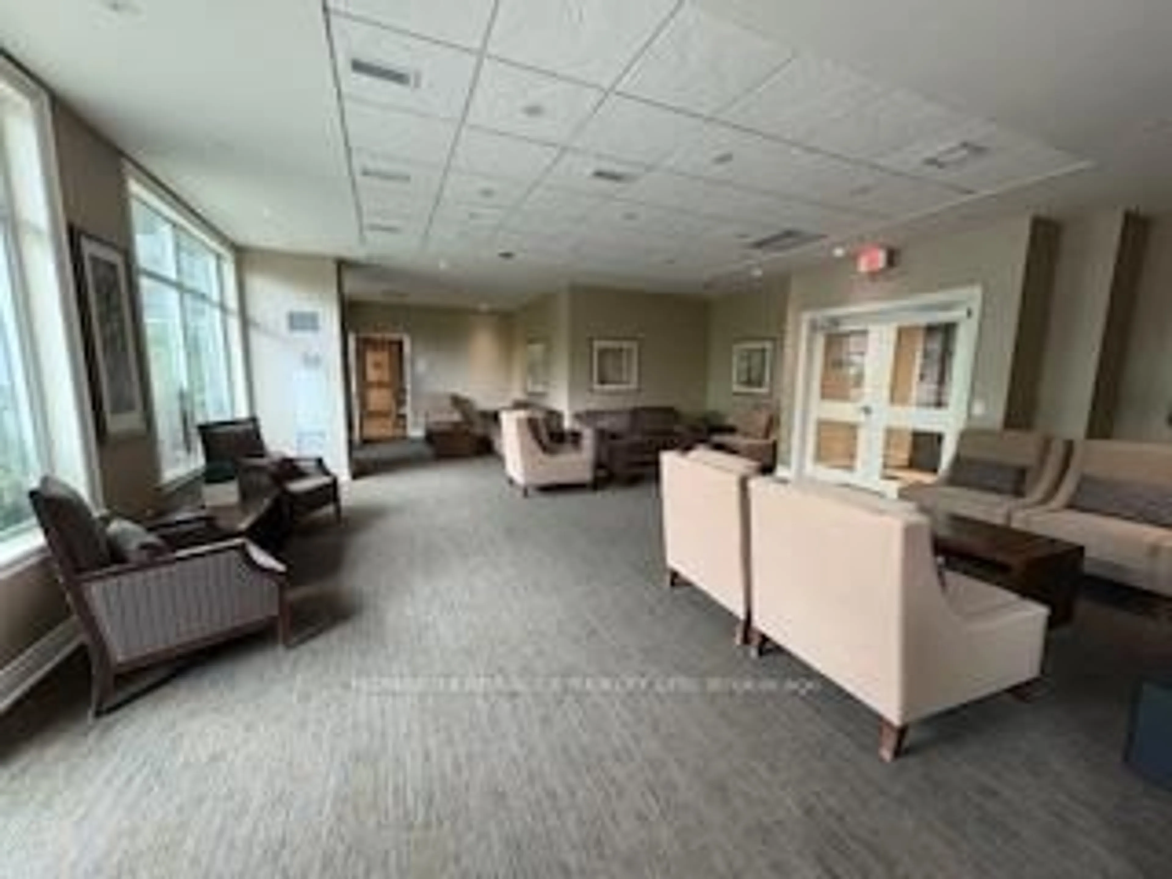 Unknown for 701 Sheppard Ave #426, Toronto Ontario M3H 0B2