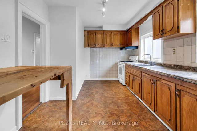 Additional property image - 152 Gloucester Grve