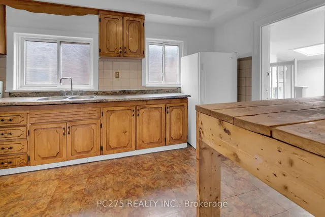 Additional property image - 152 Gloucester Grve