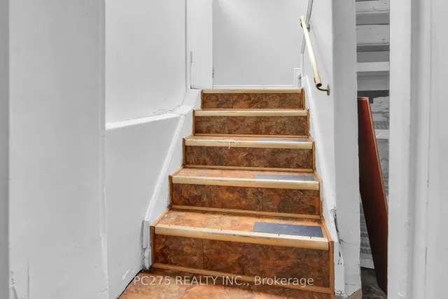 Additional property image - 152 Gloucester Grve