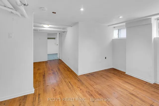 Additional property image - 152 Gloucester Grve