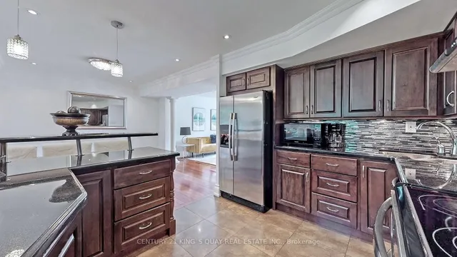 Additional property image - 21 Rialto Dr