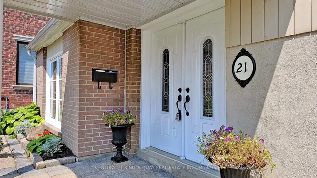Additional property image - 21 Rialto Dr