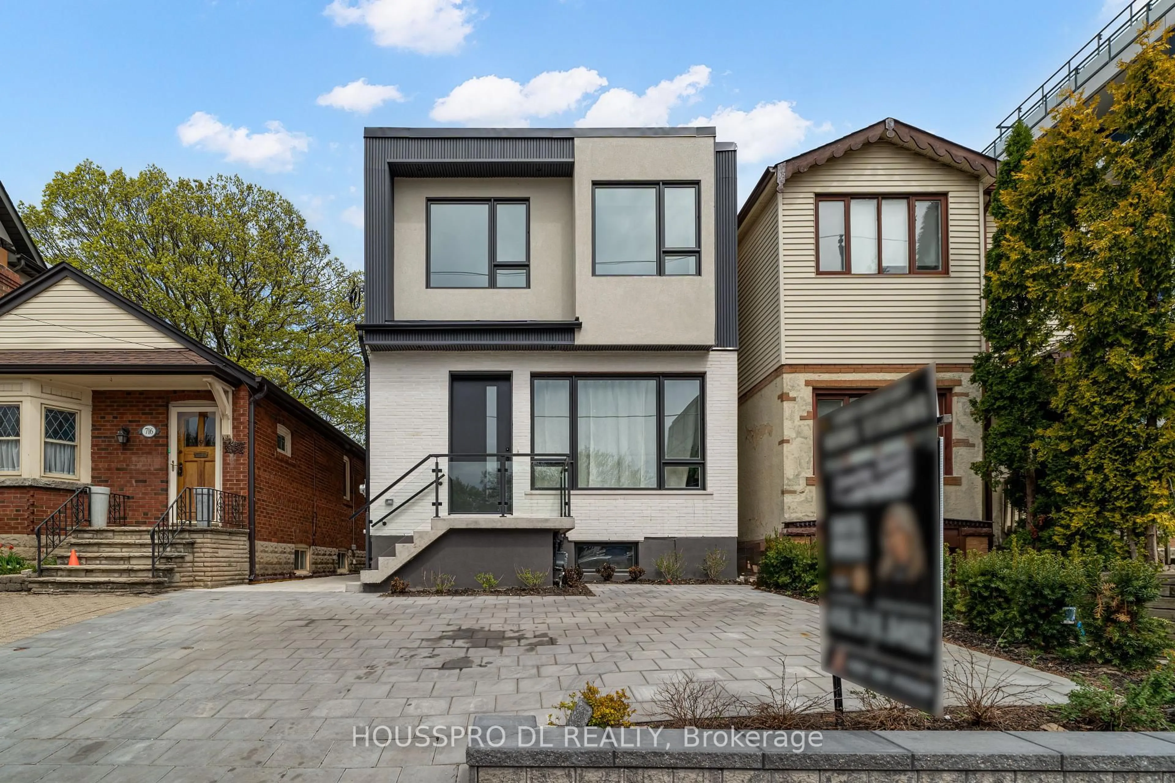 Home with brick exterior material, street for 718 Hillsdale Ave, Toronto Ontario M4S 1V3