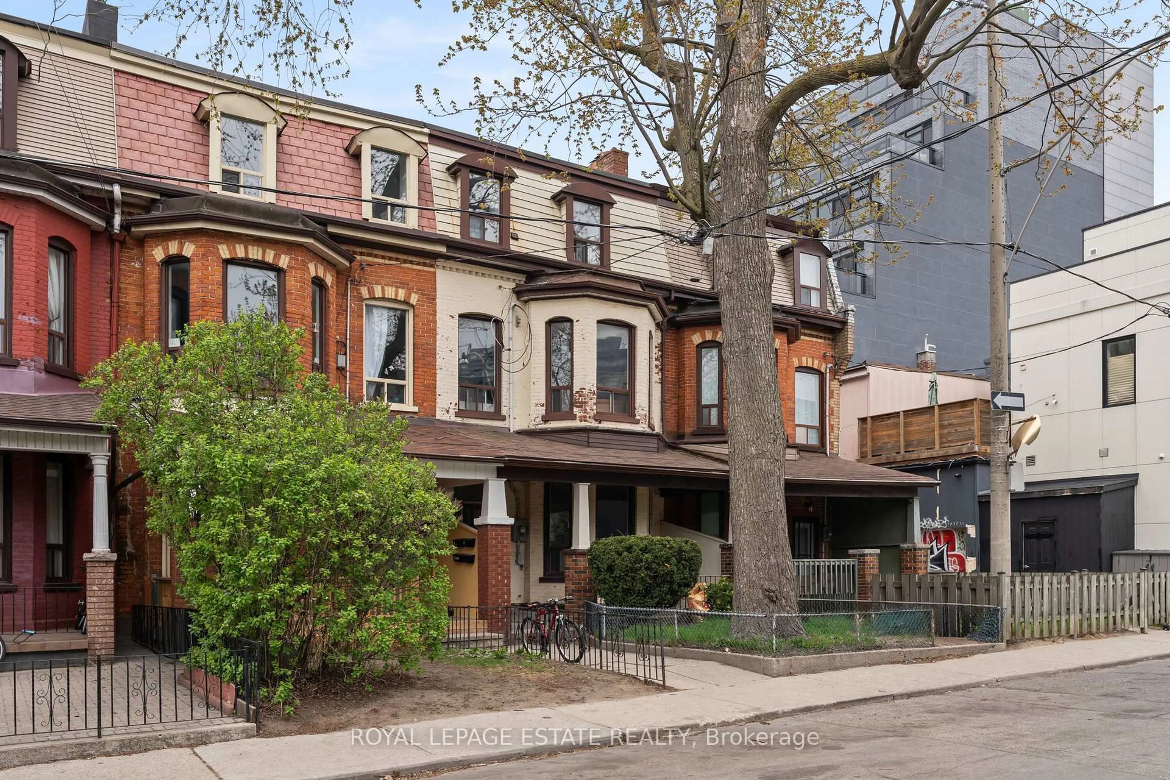 Patio, street for 50 Grove Ave, Toronto Ontario M6J 3B6