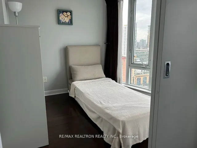 Additional property image - 210 Victoria St Unit 2403