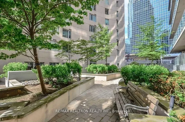 Additional property image - 210 Victoria St Unit 2403