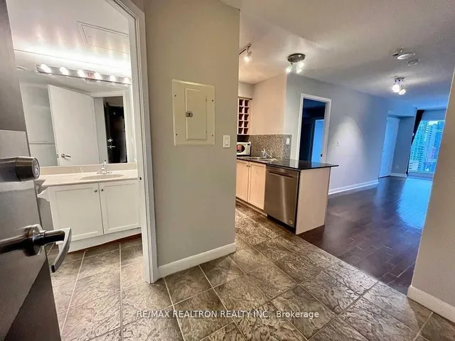 Additional property image - 210 Victoria St Unit 2403