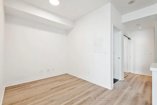 Additional property image - 2885 Bayview Ave Unit 233