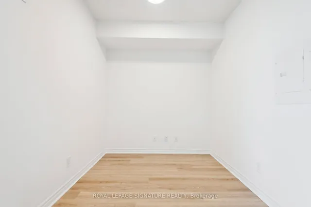 Additional property image - 2885 Bayview Ave Unit 233
