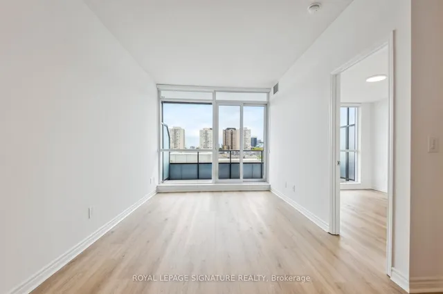 Additional property image - 2885 Bayview Ave Unit 233