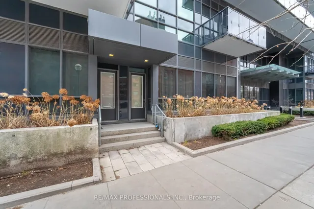 Additional property image - 1030 King St Unit 103
