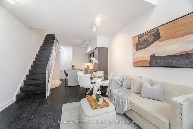 Additional property image - 1030 King St Unit 103