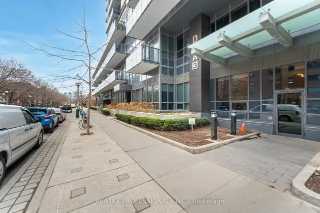 Additional property image - 1030 King St Unit 103