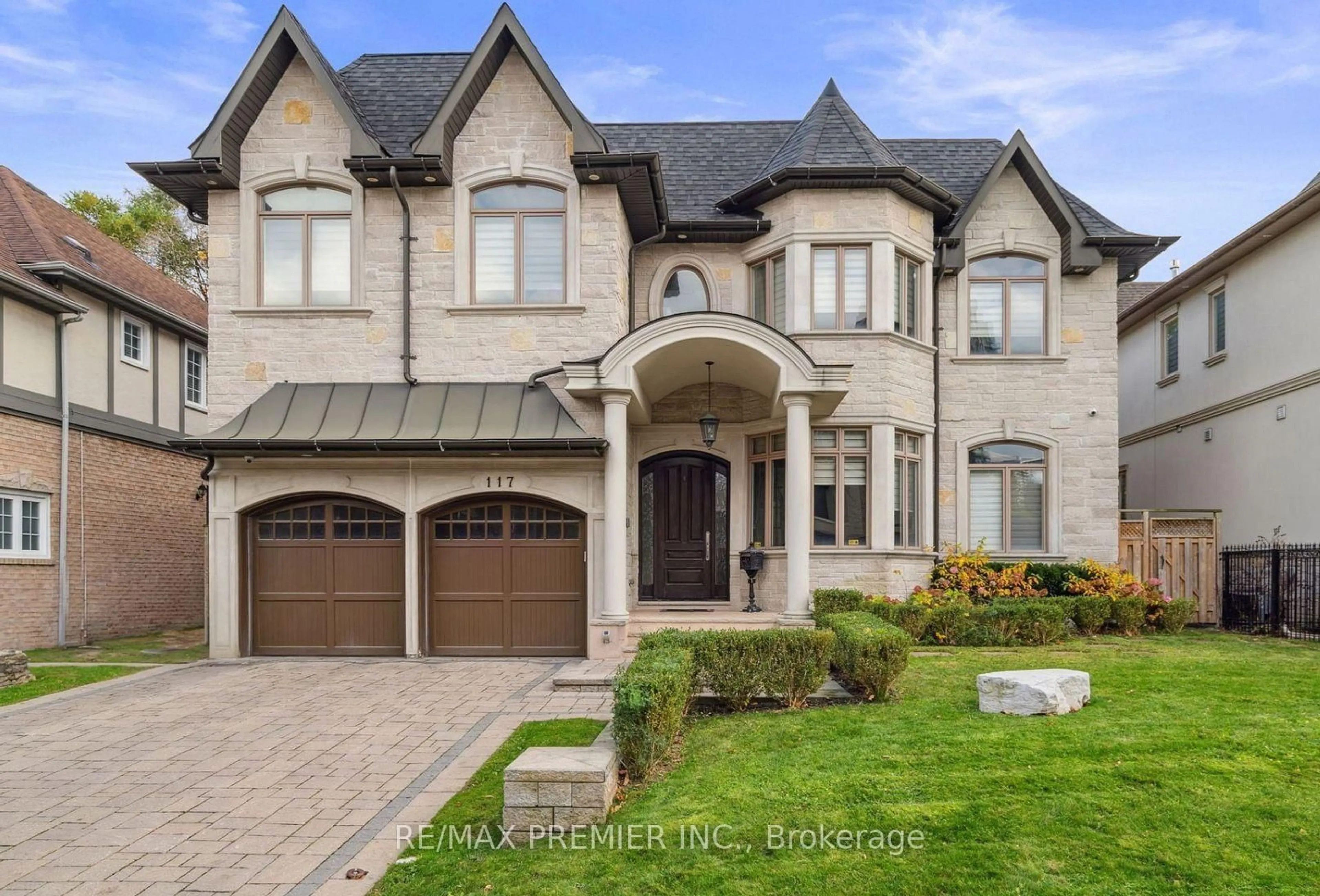Home with brick exterior material, street for 117 Upper Canada Dr, Toronto Ontario M2P 1S7