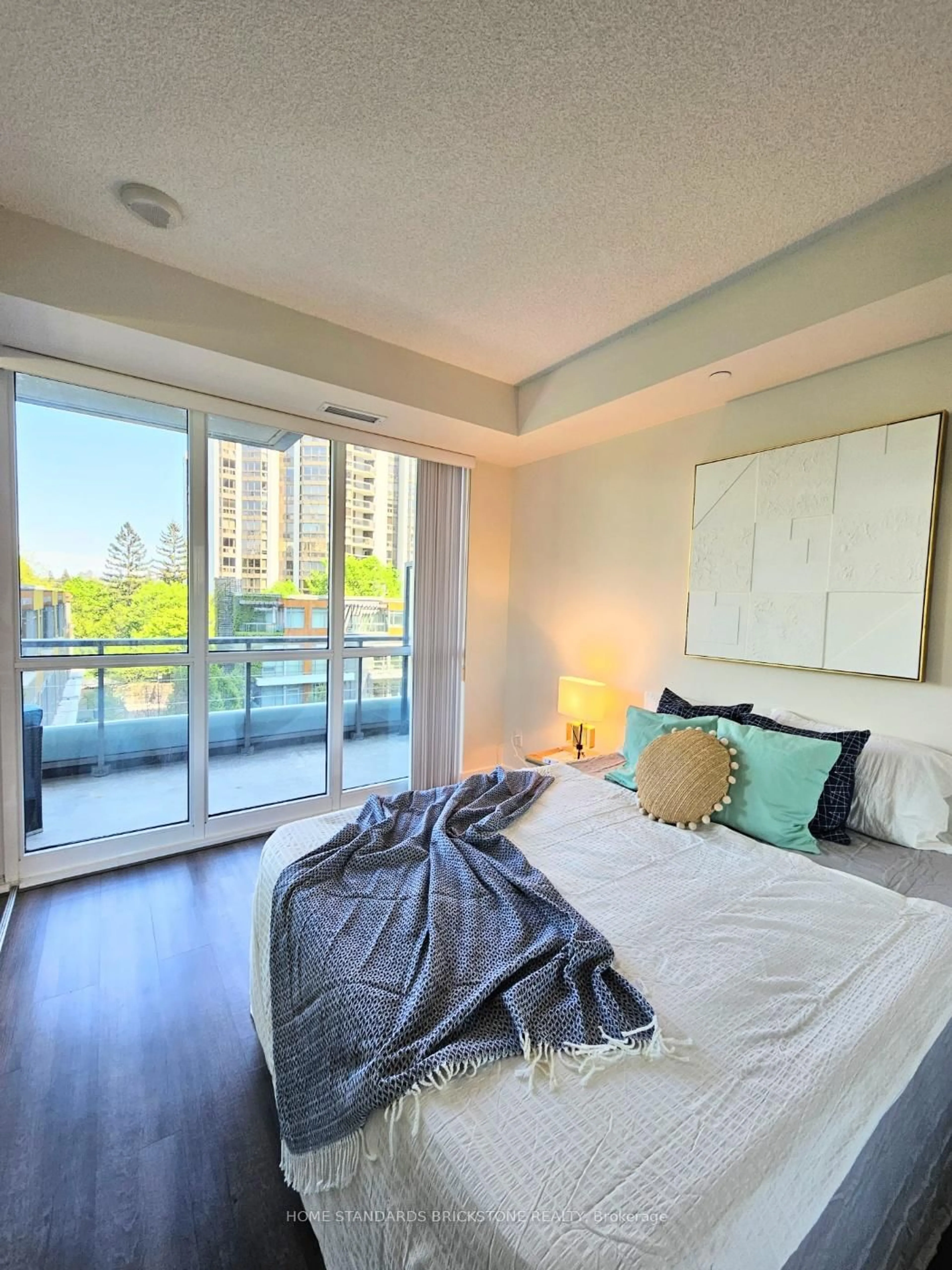 Bedroom with bed, unknown for 88 Sheppard Ave #313, Toronto Ontario M2N 0G9