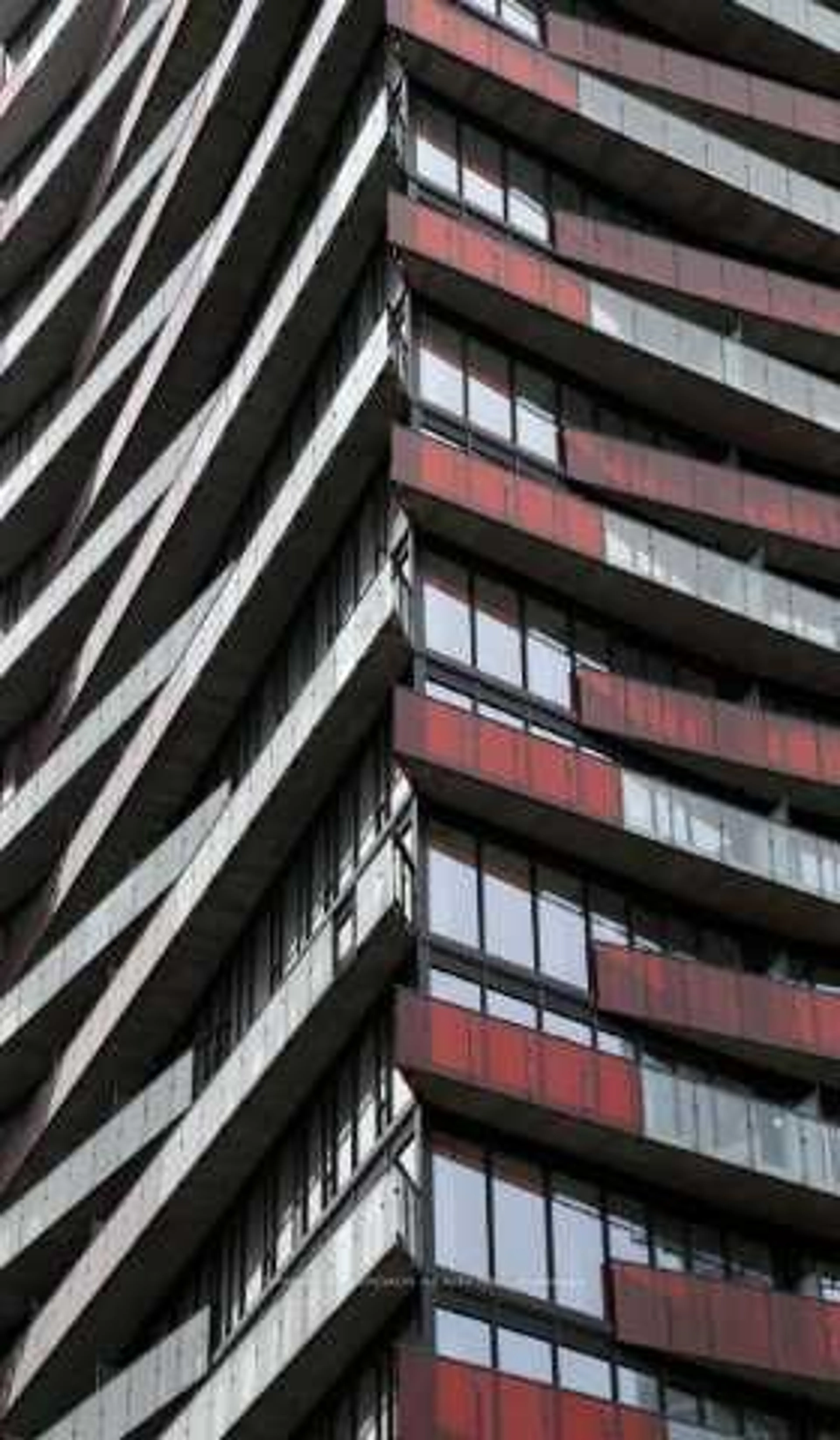 Blurry image for 215 Queen St #2105, Toronto Ontario M5V 0P5