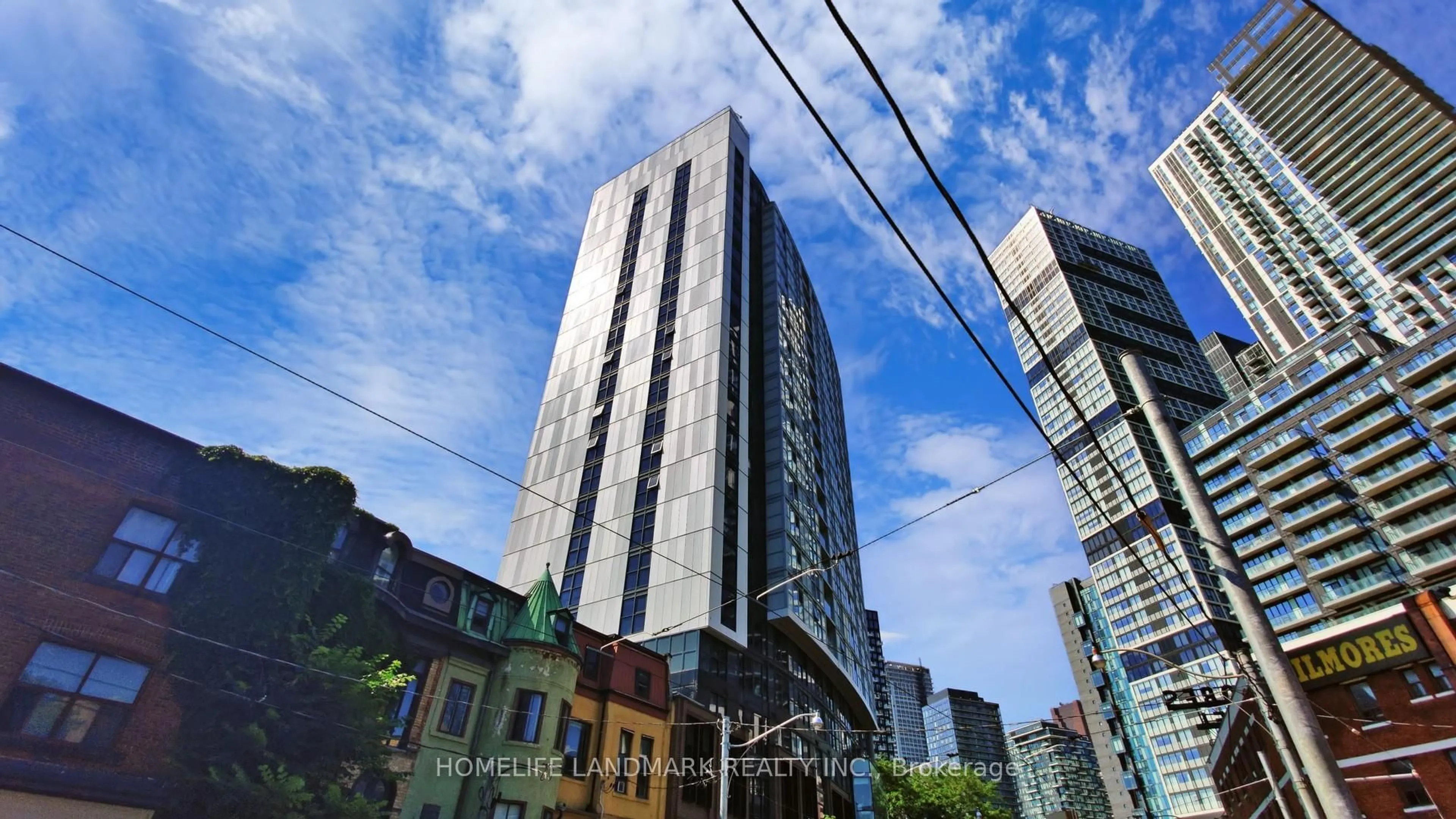 Indoor foyer for 219 Dundas St #609, Toronto Ontario M5A 0V1