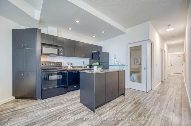 Additional property image - 8 York St Unit 2811