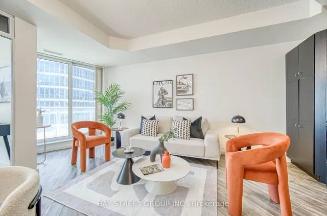 Additional property image - 8 York St Unit 2811