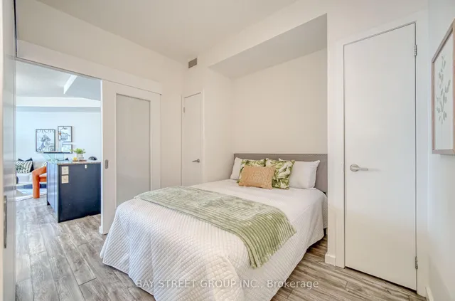Additional property image - 8 York St Unit 2811