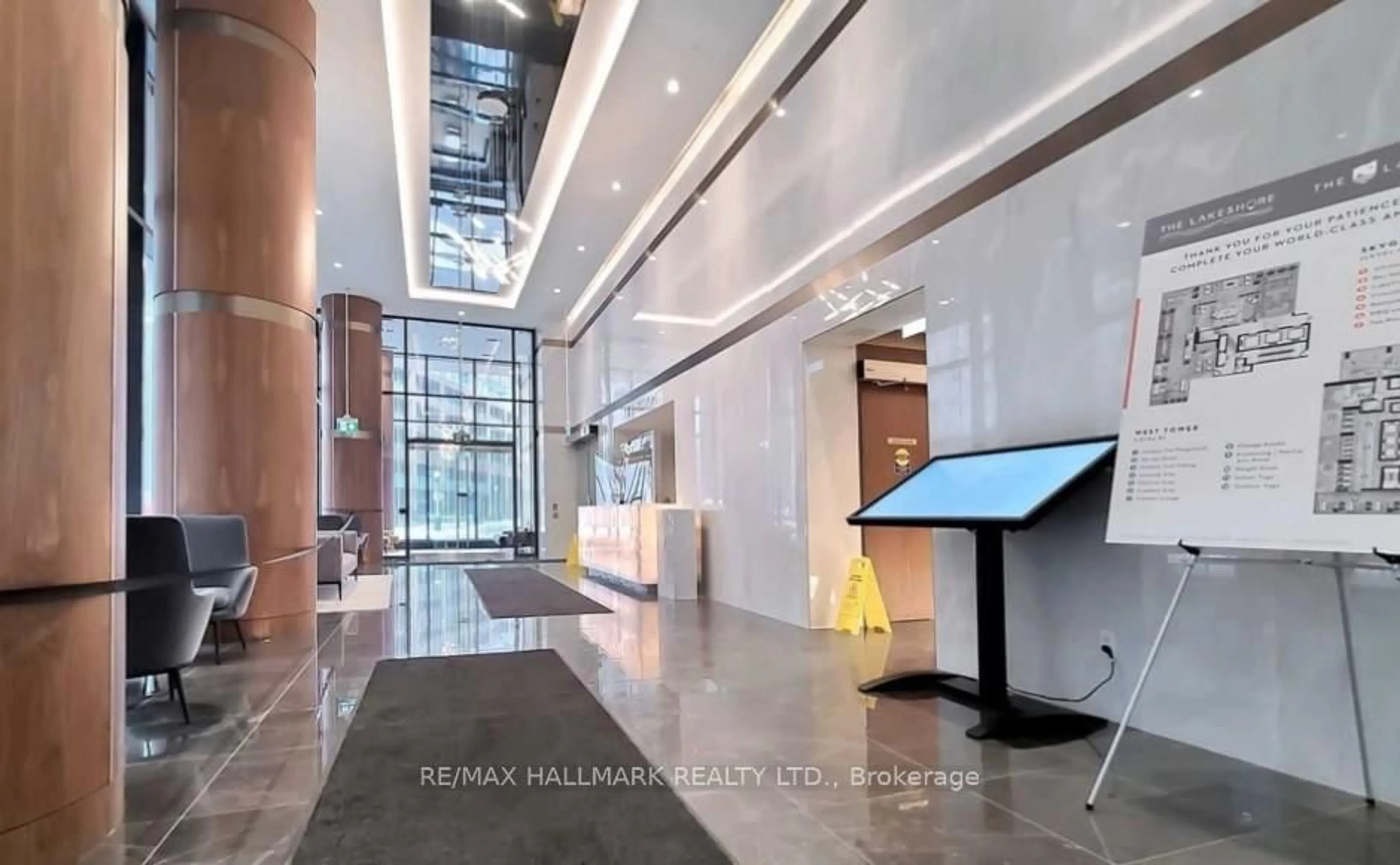 Lobby for 17 Bathurst St #2201, Toronto Ontario M5V 0N1