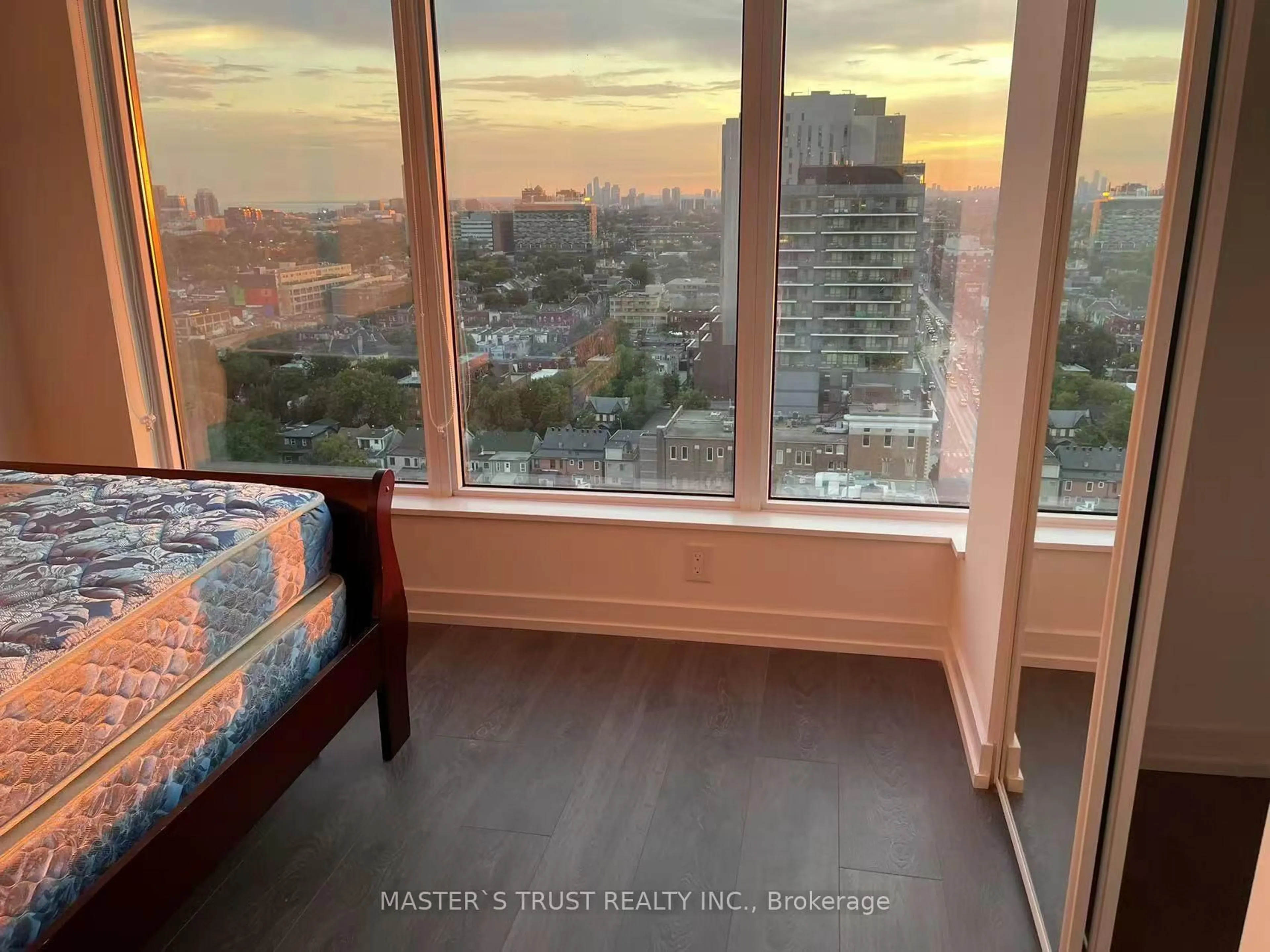 A pic of a room for 203 College St #1803, Toronto Ontario M5T 1P9