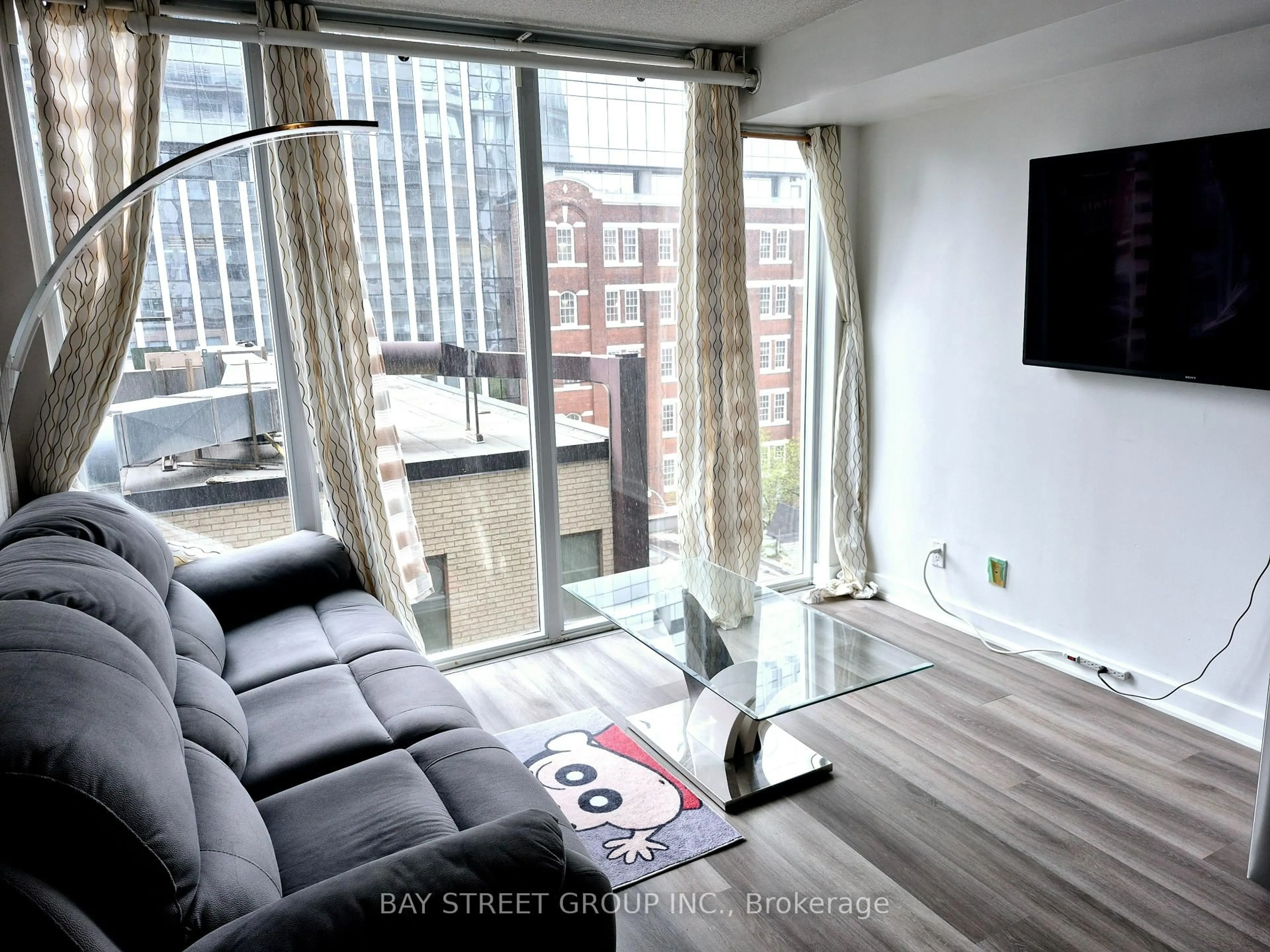 Living room with furniture, unknown for 21 Nelson St #631, Toronto Ontario M5V 3H9