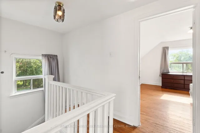 Additional property image - 195 Moore Park Ave