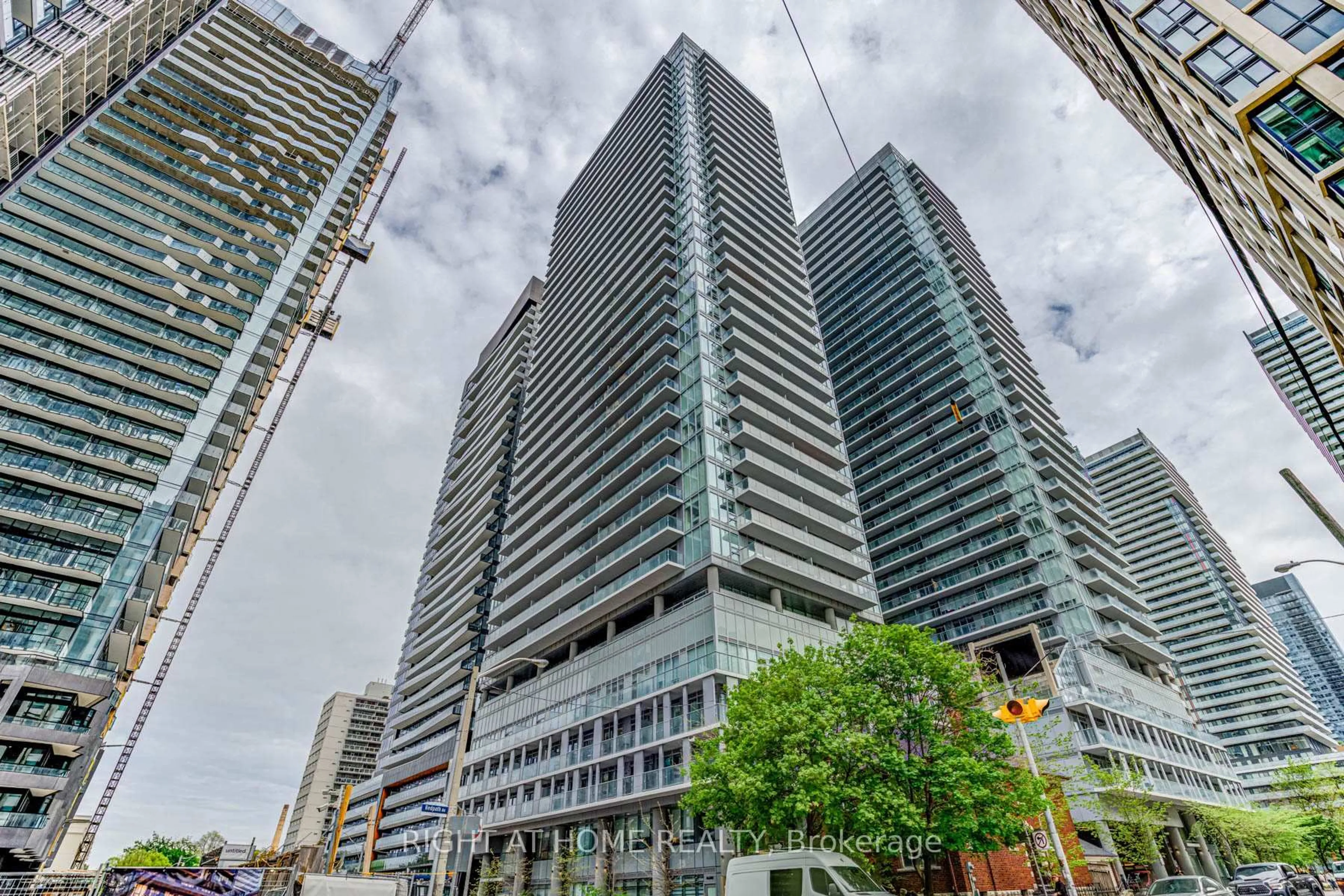 Unknown for 99 Broadway Ave #3103, Toronto Ontario M4P 0E3