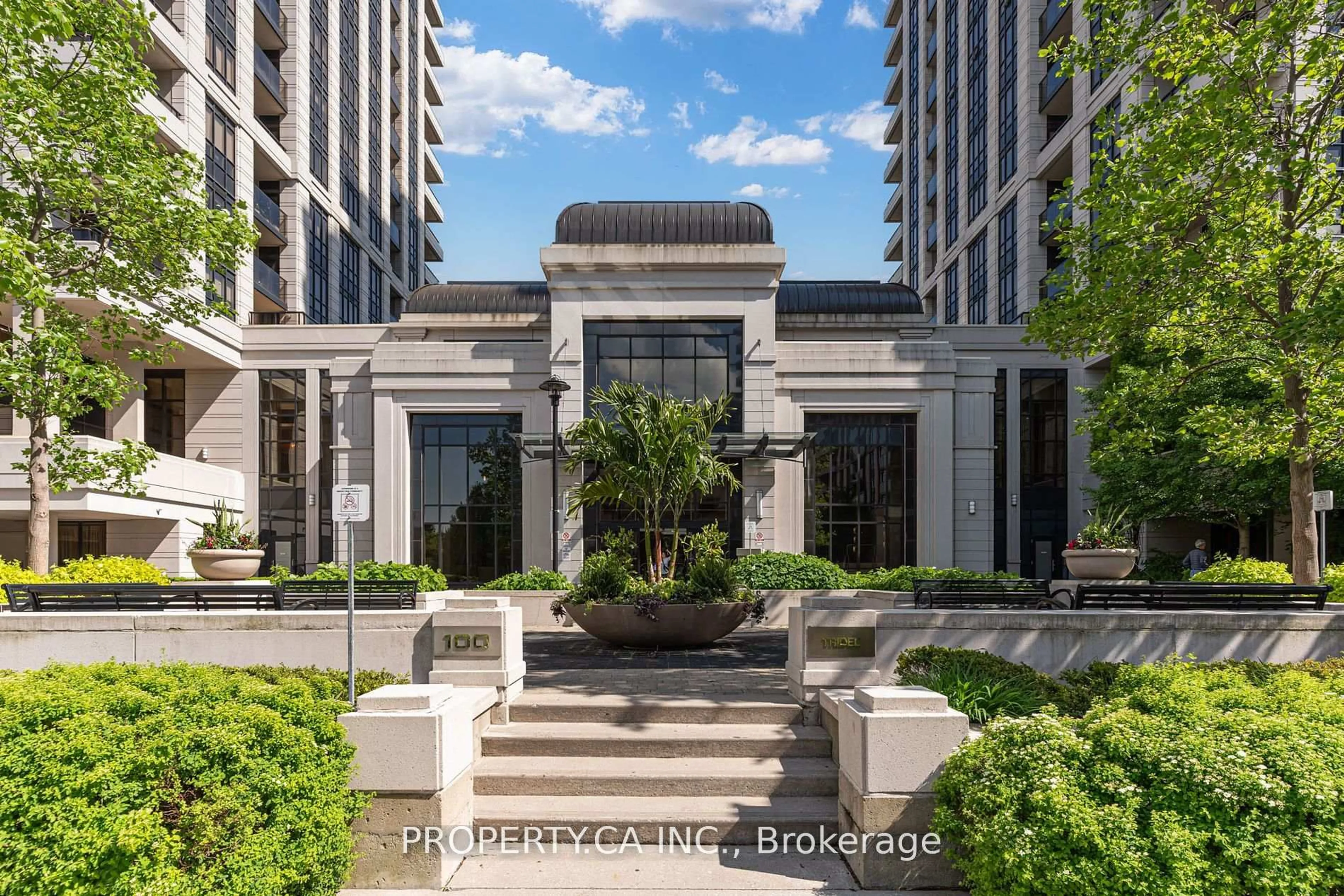 Indoor foyer for 100 Harrison Gdns #205, Toronto Ontario M2N 0C2