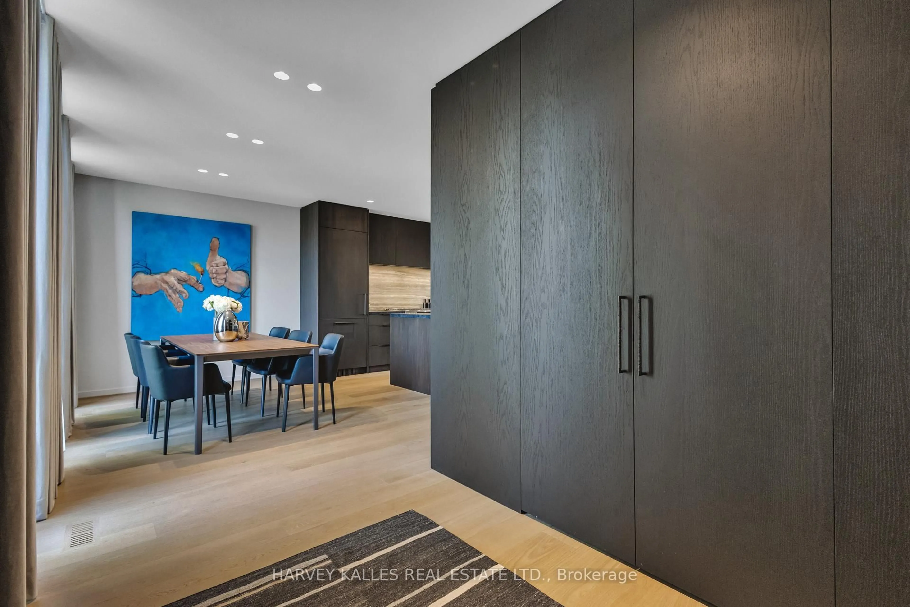 Contemporary kitchen, unknown for 60 Follis Ave, Toronto Ontario M6G 1S6