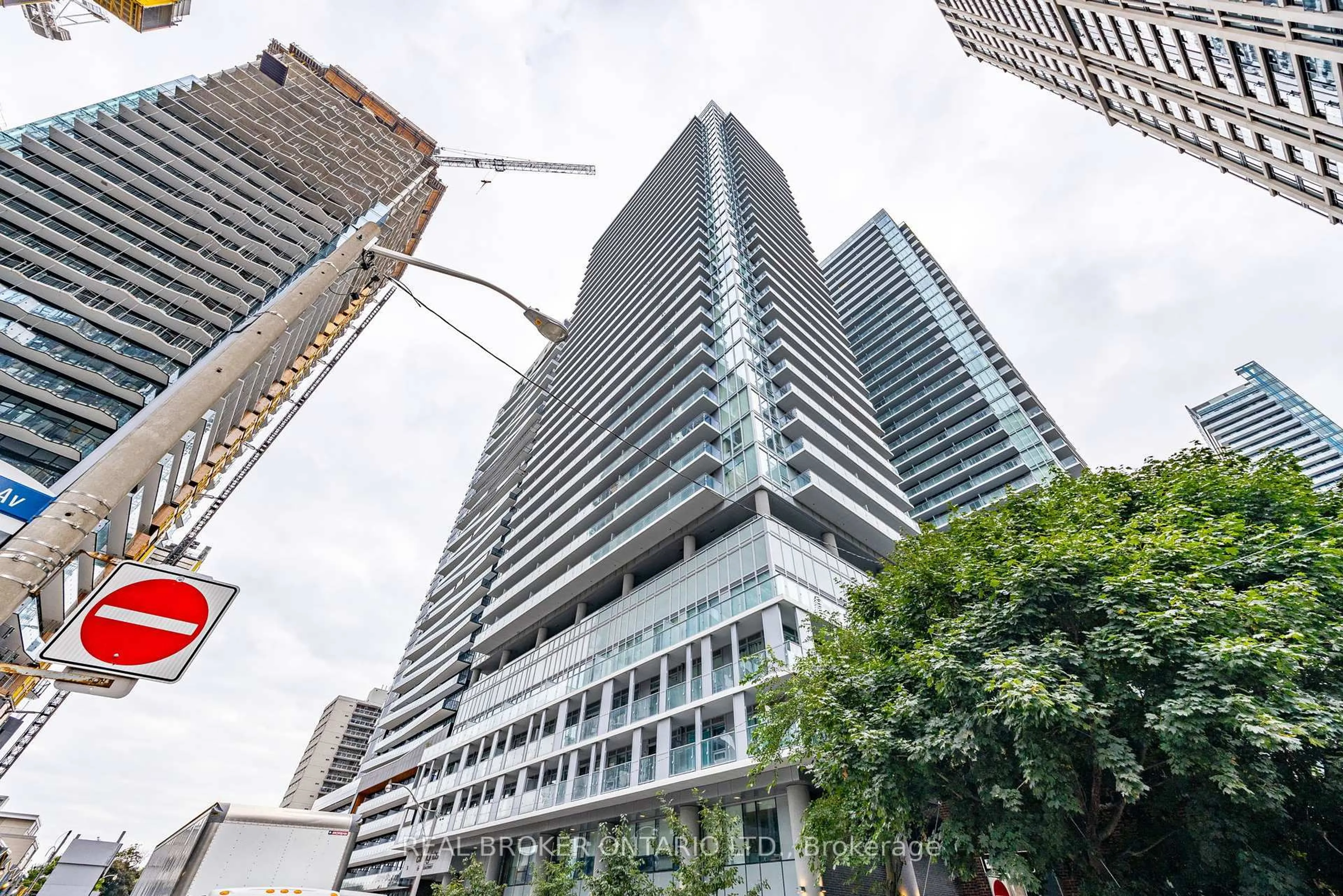 Unknown for 99 Broadway Ave #2108, Toronto Ontario M4P 0E3