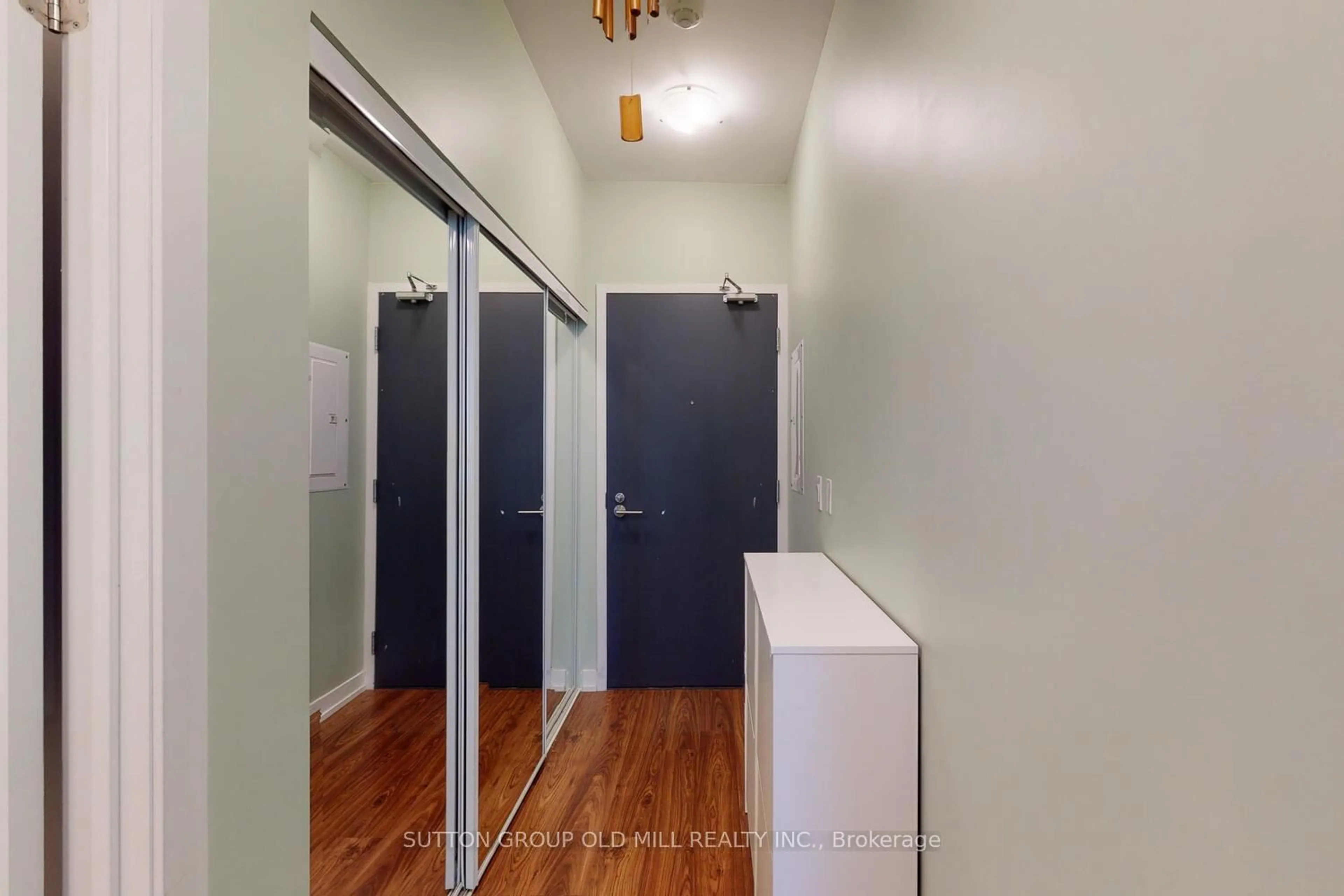 Unknown for 105 George St #511, Toronto Ontario M5A 0L4