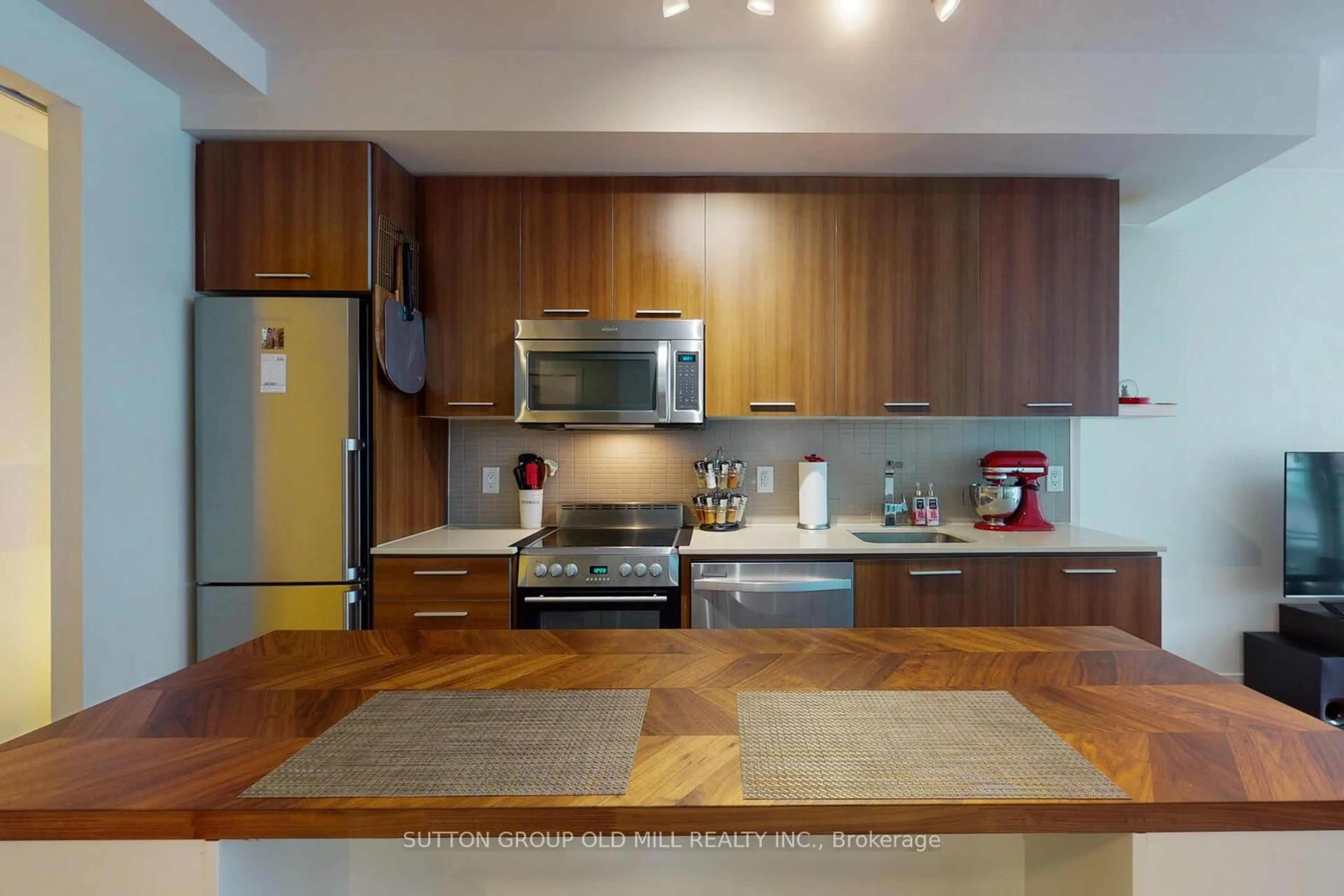 Unknown for 105 George St #511, Toronto Ontario M5A 0L4