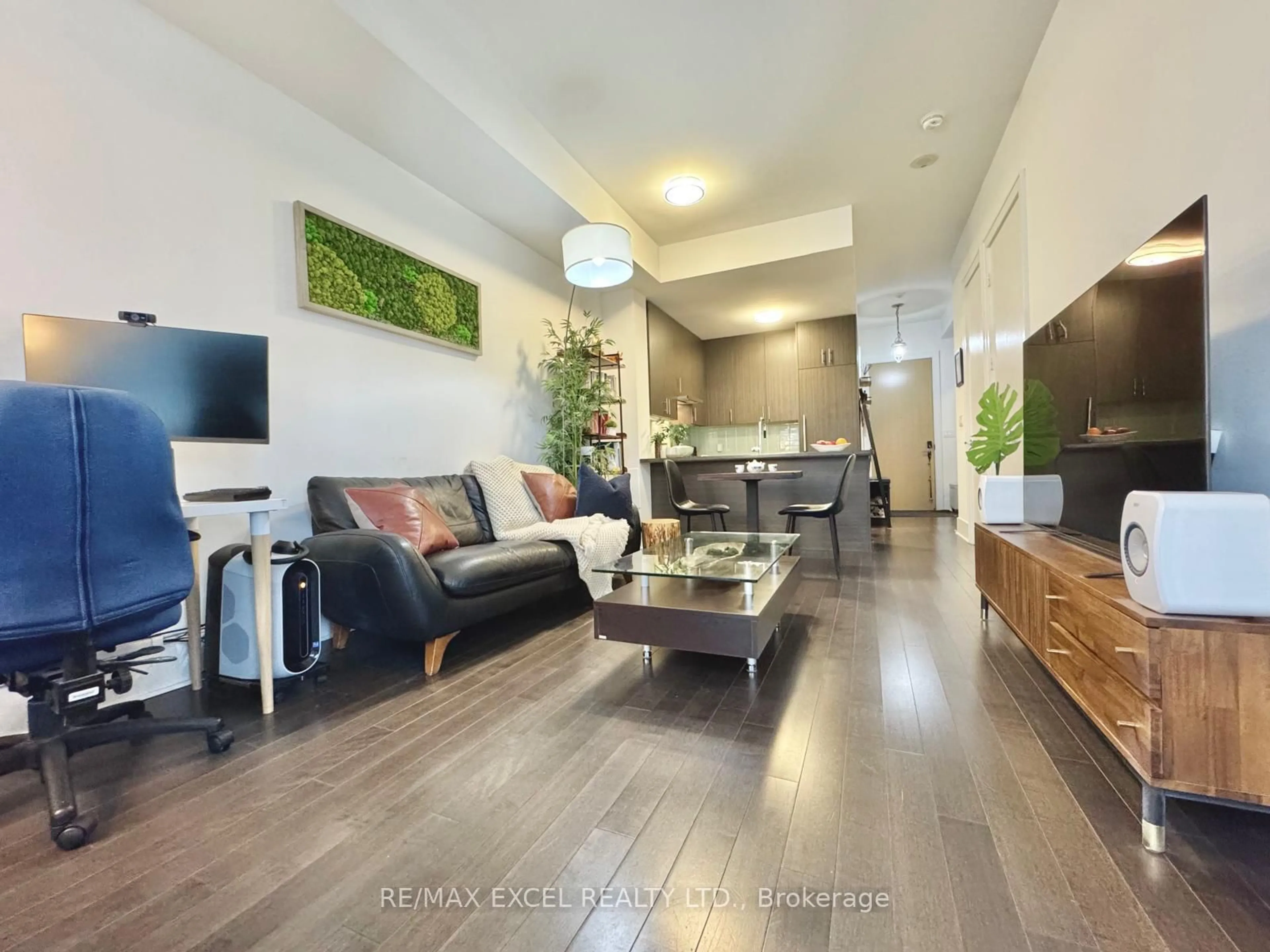 Living room with furniture, unknown for 29 Queens Quay #528, Toronto Ontario M5E 0A4