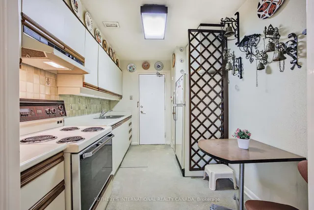 Additional property image - 16 Rosedale Rd Unit 615