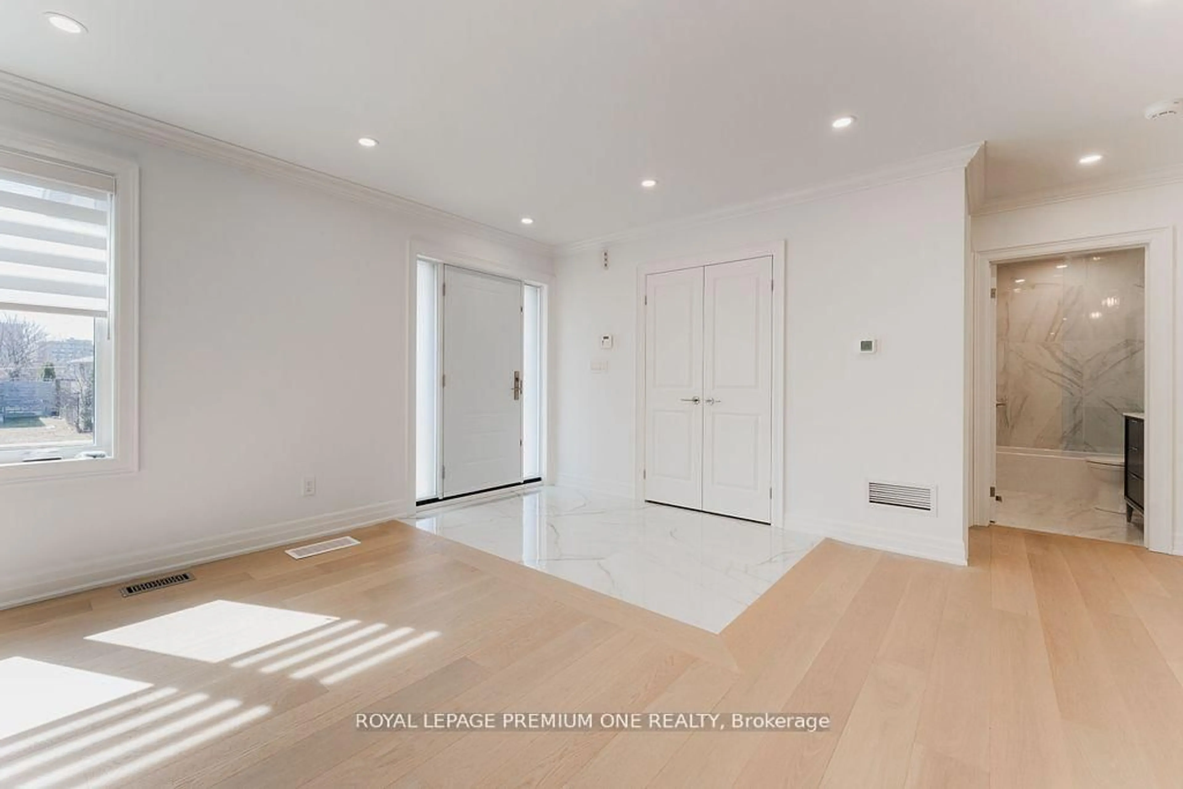 A pic of a room for 286 Waterloo Ave, Toronto Ontario M3H 3Z8